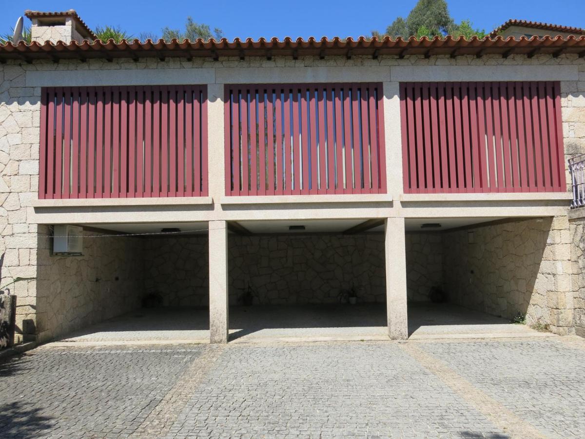 Casa Dos Tinocos Holiday home Braga